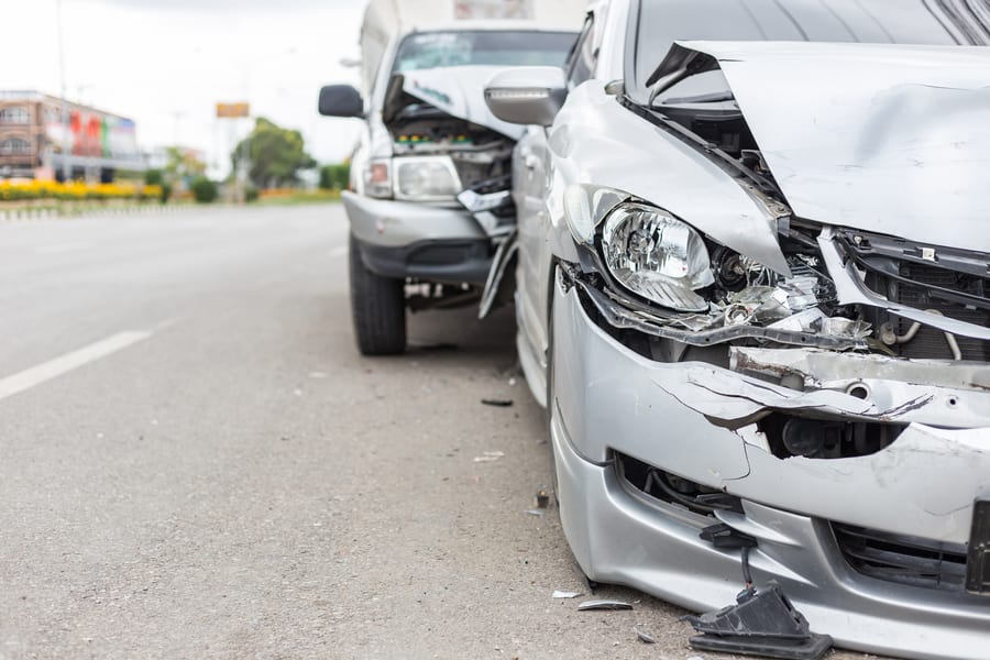 Five Reasons Why You Should Call A Lawyer For A Car Accident In Riverside, CA