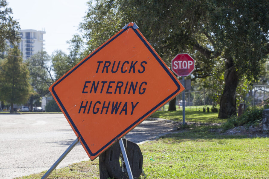 Should I Hire A Lawyer For My Truck Accident Case In Riverside?